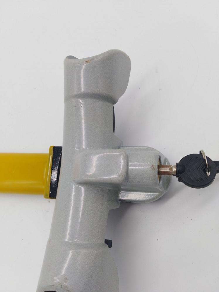 YH1951-VCAN Universal Car Steering Wheel Security Lock - CM Brand | ajfpt.com